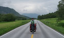33 bin kilometre pedal çevirdi, 20’den fazla ülke gezdi: Son durağı Elazığ oldu!