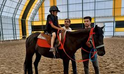 Dicle Üniversitesi’nde çocuklar atçılığı keşfetti