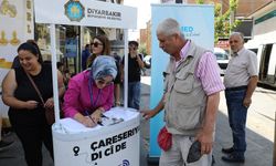 Diyarbakır Büyükşehir Bağlar’da stant kurdu: Halkı dinliyor