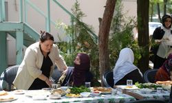 Diyarbakır’da belediye başkanı kadınlarla kahvaltıda buluştu