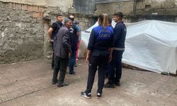 Diyarbakır’da bir aile evsiz kaldı, çadırda yaşadı!