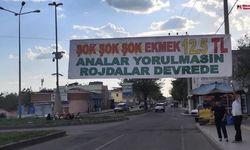Diyarbakır’da fırıncıların rekabeti: Öyle bir pankart astı ki, duyan oraya gitti!