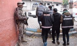Diyarbakır’ın 3 ilçesine eş zamanlı operasyon! Yakalandılar