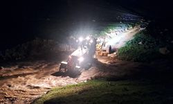 Van’da pancara gittiler: Su seviyesini hesap edemeyince olan oldu!
