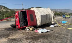 Adıyaman’da otomobil ile kamyonet çarpıştı: Ölü ve yaralılar var