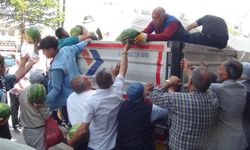 Adana’da hasat etti, Bitlis’te ücretsiz dağıttı: İzdiham çıktı, anında bitti
