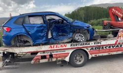 Bitlis’te trafik kazası: Ölüler ve yaralı var
