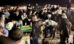 Diyarbakır'da yangında hayatını kaybeden anne ve üç çocuğu defnedildi