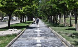 Diyarbakır’da yürüyüş yolu yenileniyor: Tam 2 bin 100 metre