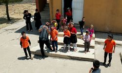 Diyarbakır’dan Siverek’teki köye anlamlı ziyaret