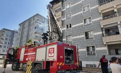 Diyarbakır’dan sonra Siverek'te panik anlar: Apartman yangını korkuttu