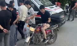 Hakkari’de otomobil ve motosiklet çarpıştı! İşte detayları