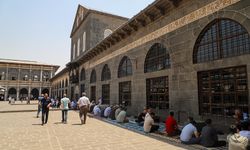Diyarbakır Ulu Cami’deki eksik kitabenin sırrı çözülmeyi bekliyor