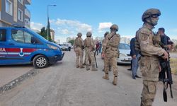 Siverek'teki kavgada polis memuru bıçaklandı!