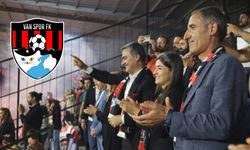 Vanspor kutlamalarında kayyum protestosu