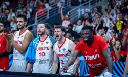 12 Dev Adam namağlup son 16’ya kaldı