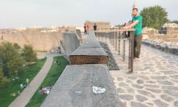 Diyarbakır Surlarına takılmıştı: Ömrü uzun sürmedi