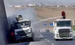 Diyarbakır’da seyir halindeyken alev aldı!