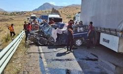 Hakkari-Van yolunda kaza: Çok sayıda ölü ve yaralı var!