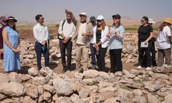 Serra Bucak'tan Diyarbakır’daki 10 bin yıllık alana çıkarma