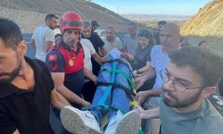 Bingöl- Diyarbakır yolunda trafik kazası: Yaralılar var!