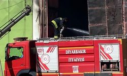Diyarbakır’da depoda yangın çıktı!