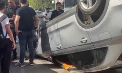 Diyarbakır’da otomobil takla attı: Ehliyetsiz sürücü kaçtı!