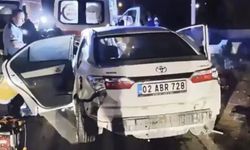 Gaziantep – Kilis yolunda iki otomobil çarpıştı: Ölü ve ağır yaralılar var