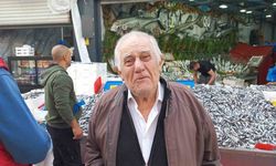 Havalar soğudu, hamsi 100 liraya düştü