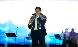 Bayhan ilk kez Diyarbakır’da konser verdi: “Gururluyum”