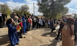 Cezaevinden çıktı: Diyarbakır’da davul zurna ile karşılandı