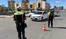 Diyarbakır’da okul çevrelerinde denetim: 27 araca 178 bin lira ceza