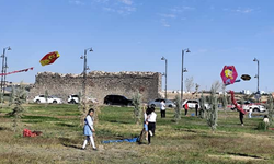 Diyarbakır’da sema uçurtmalarla şenlendi: Renkli etkinlik ilgi gördü!