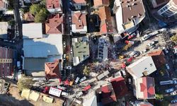 Kocaeli'de bina çöktü: Enkazda kalanların isimleri belli oldu