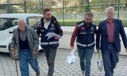 2 yaşlı adam parkta uygunsuz davrandı: Polis harekete geçti