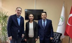 Ahmet Özer, DEM Parti Eş Genel Başkanlarıyla görüştü