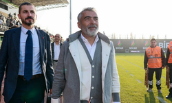 Erzurumspor’u yendiler: Başkan sahaya inip tezahürat yaptı!