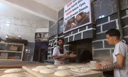 Diyarbakır’da 34 yıllık fırıncıdan örnek hizmet: Unu getir, ekmeği götür!