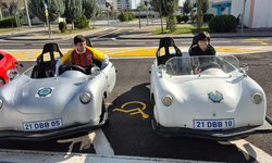 Diyarbakır’da Engelsiz Yaşam Merkezi öğrencileri trafik parkı'nda!