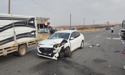 Diyarbakır'da traktör ile otomobil kazası: Yaralı var!