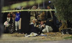 Diyarbakır’da depremde ailesini kurtardı: Eşini ve çocuklarını öldürdü!