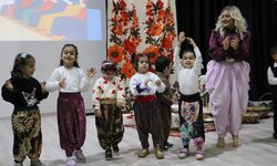 Diyarbakır’da şalvar defilesi: Kadınlar sahneye taşıdı