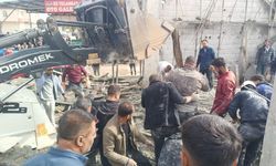 Şanlıurfa'da inşaat çöktü: İşçiler ağır yaralandı