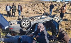 Siverek-Viranşehir yolunda kaza: Aynı aileden 4 kişi ağır yaralandı