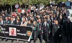 Tahir Elçi vurulduğu yerde anıldı: “Siyasi suikast”