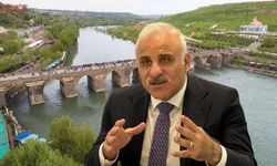 Diyarbakır Valisinden On Gözlü Köprü’deki kafelere ilişkin açıklama!