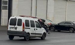 Diyarbakır'da ilginç anlar! Aracın üstünde tur attı, görenler şaştı kaldı