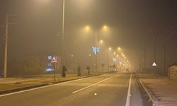 Iğdır’a sis çöktü: Göz gözü görmez oldu!