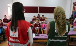 Diyarbakır’da gönüllü gençler çocuklarla buluştu: “Bağımlılıkla erken mücadele”