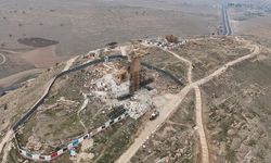 Diyarbakır’ın 3 binlik kalesine 400 bin kişi çıktı!